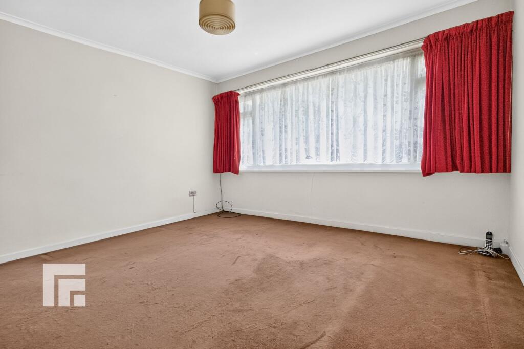 York Court Maes-yr-Awel Radyr Cardiff CF15 8AX photo 3