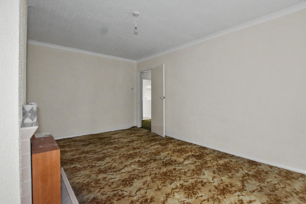 Apartment in Dartford - View 3