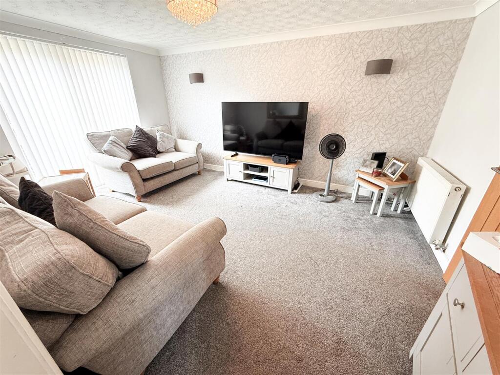 House in Doncaster - View 3