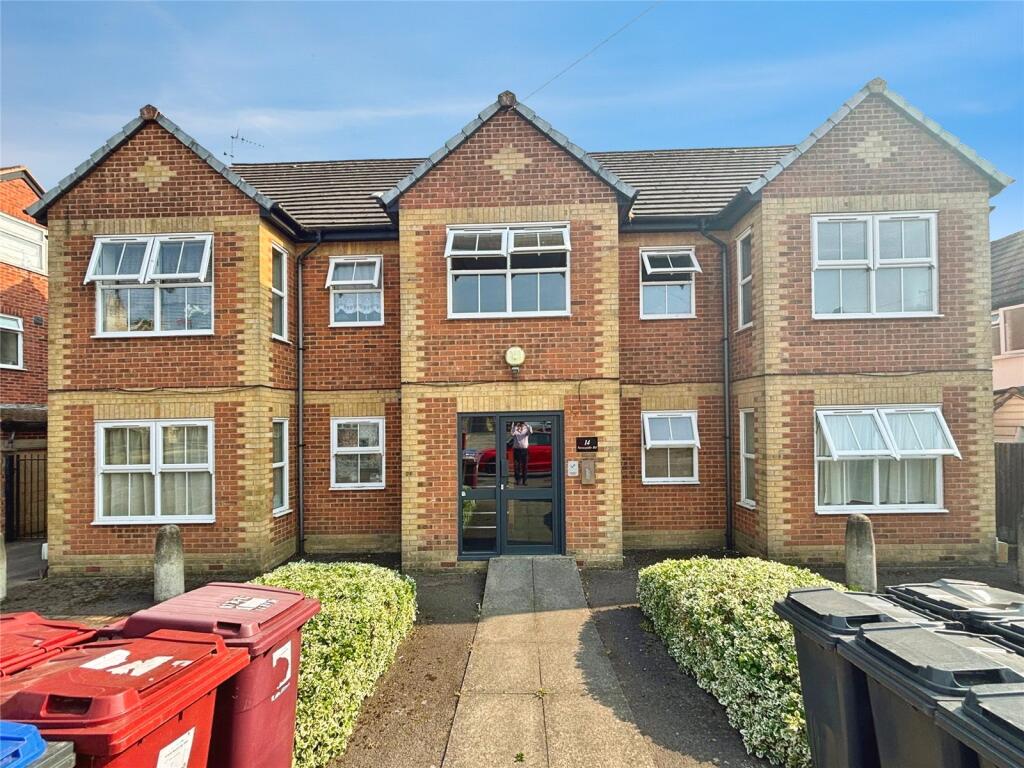 Main image of property: Newcastle Road, Reading, Berkshire