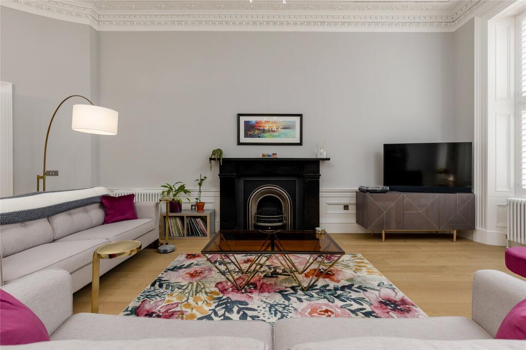 Apartment in Edinburgh, Haymarket, West End - View 3
