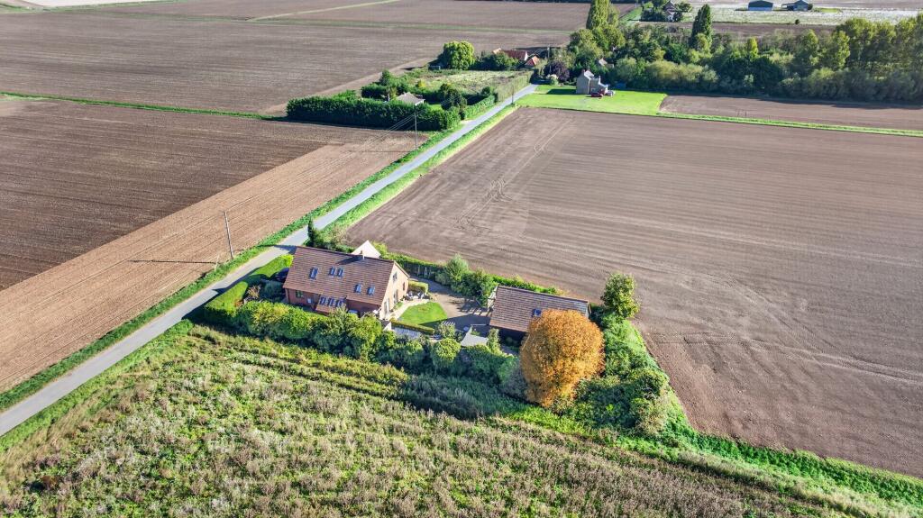 House in King's Lynn and West Norfolk, Three Holes - View 4