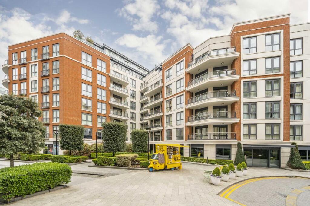 Main image of property: Park Street, Fulham
