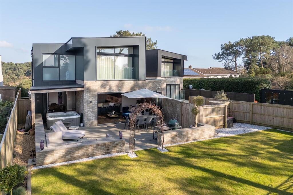 Main image of property: Blake Hill Avenue, Lilliput