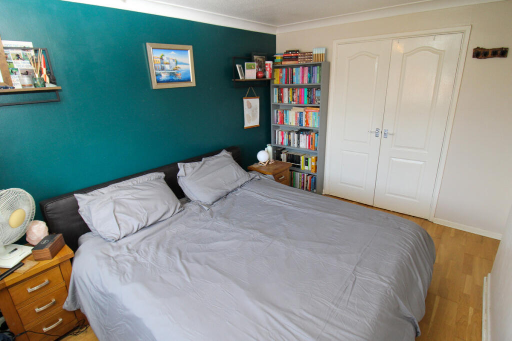 Tyne Close, Wellingborough, NN8 - More
