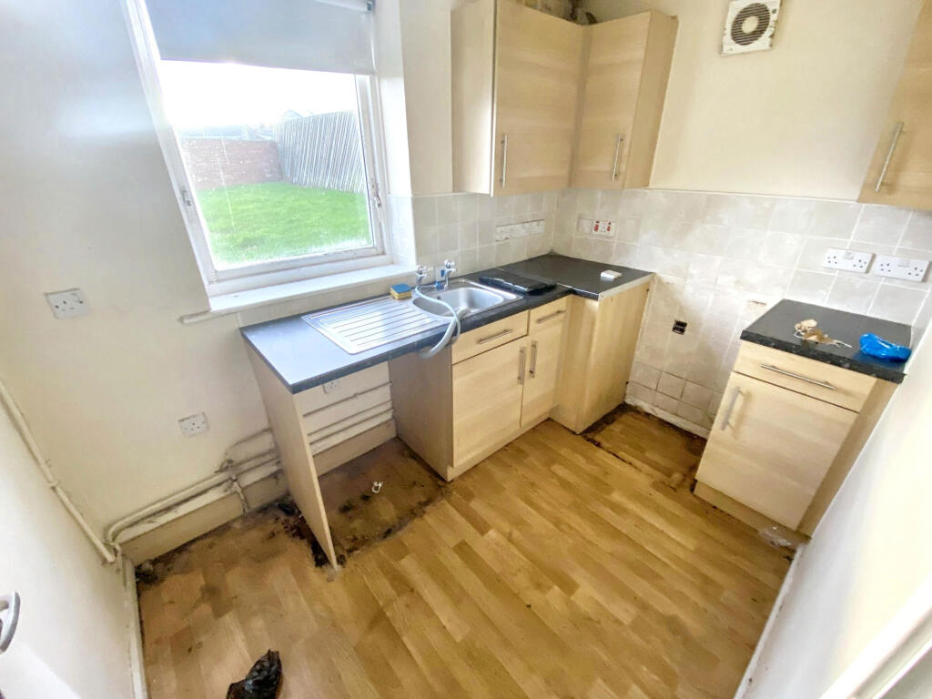 Waveney Gardens, Stanley, Durham, DH9 7NG photo 4