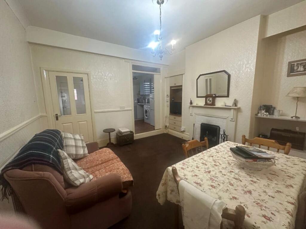 House in Doncaster, South Yorkshire - View 3