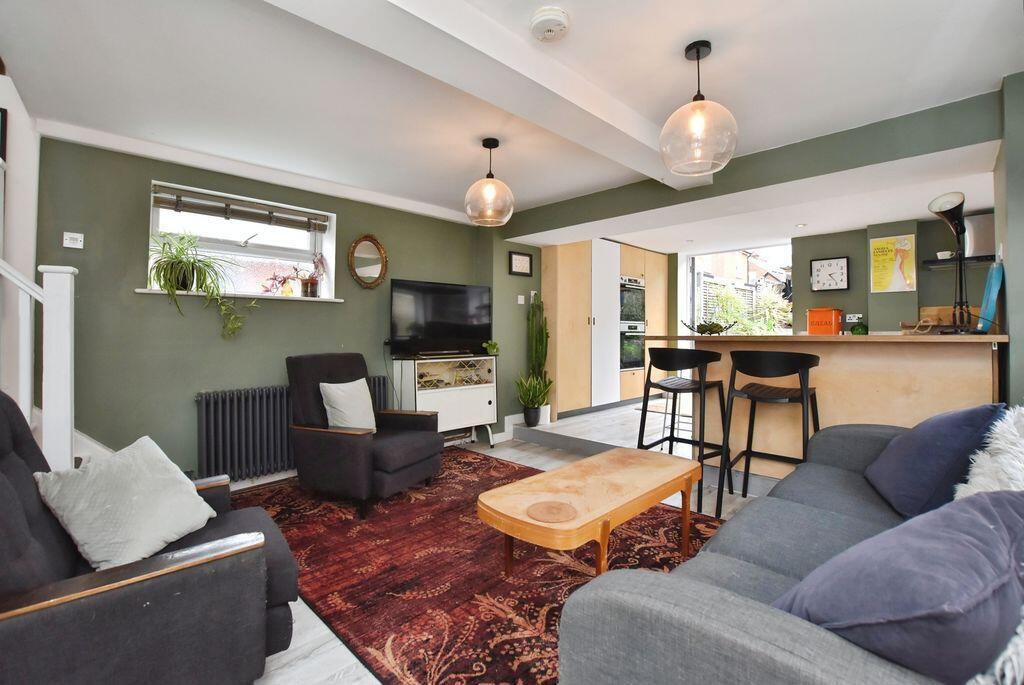 Lower Road, Lower Bemerton, Salisbury                           ***VIDEO TOUR*** photo 4