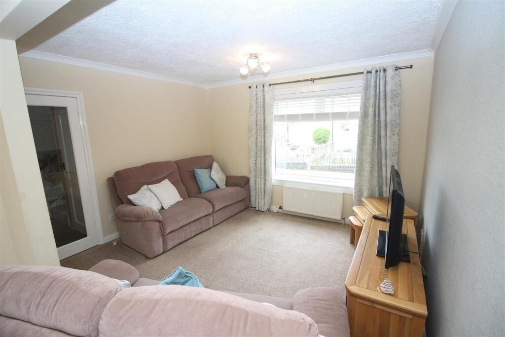 House in Port Glasgow, Slaemuir - View 2