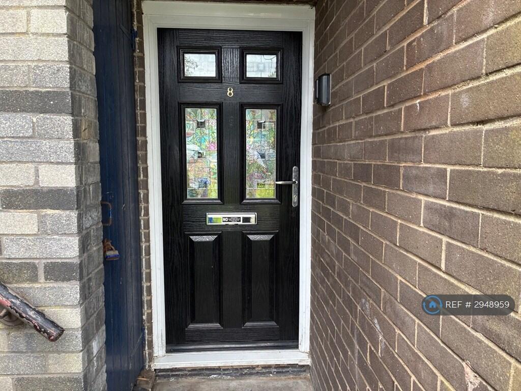 Main image of property: Rawtenstall, Rossendale, BB4