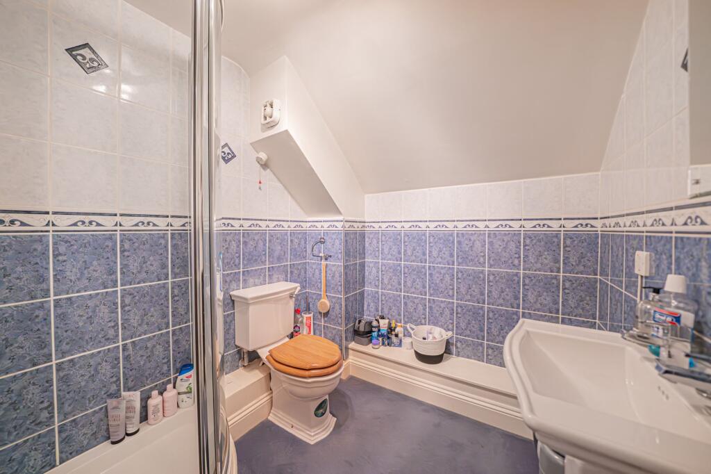 Additional image 23 of Warwick Road, Knowle, B93