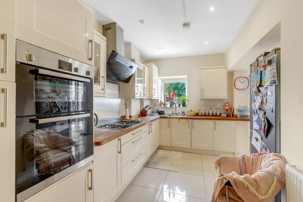 House in Rushcliffe, Nottinghamshire - View 4