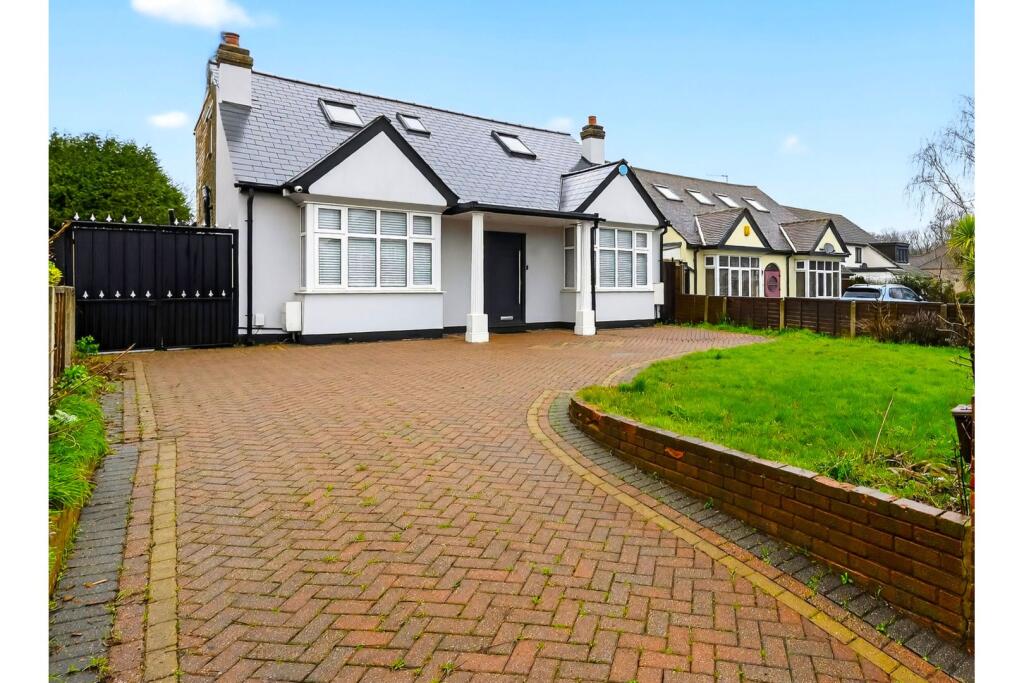 Main image of property: Erith Road, Bexleyheath, DA7