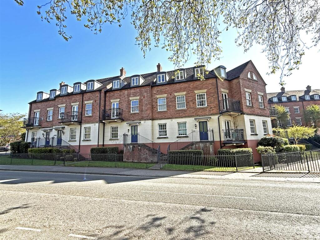 Main image of property: Benbow Quay, Shrewsbury