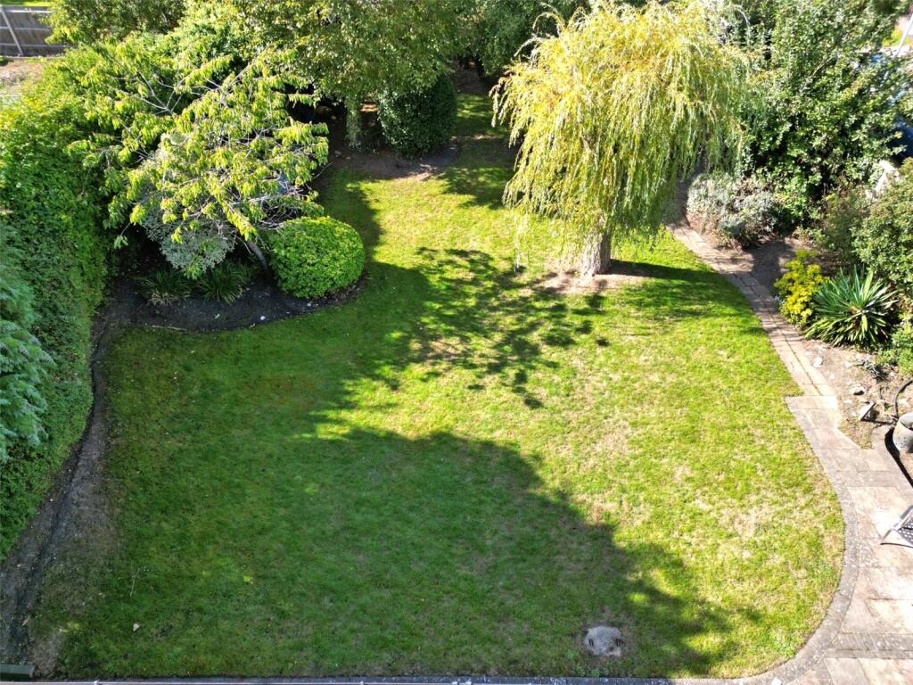 House in Reading, Earley - View 4