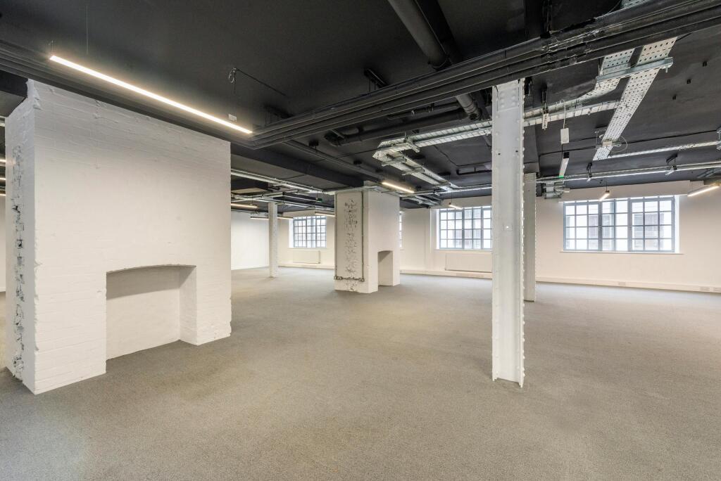 office 5.jpg