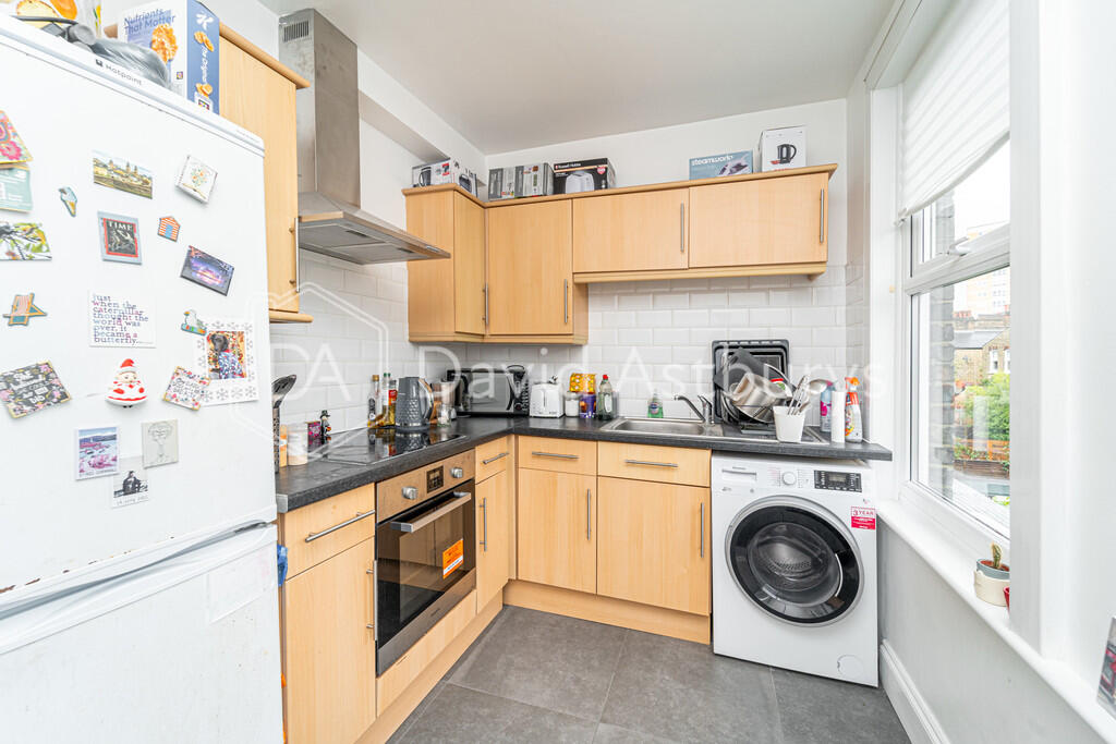 Apartment in London - View 3