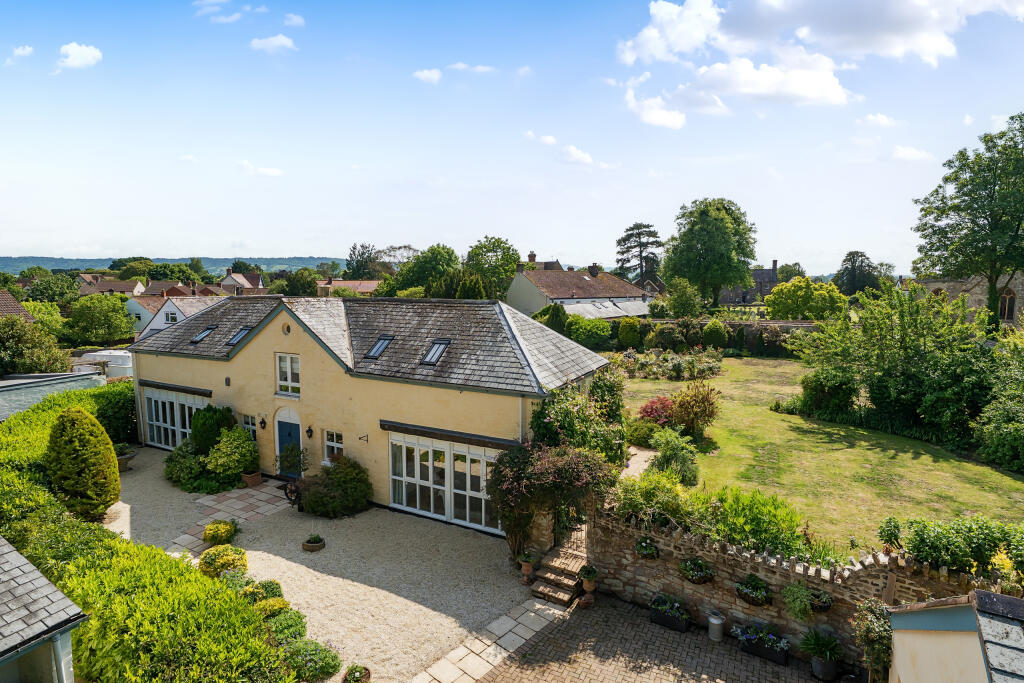Main image of property: Bradford On Tone, Taunton