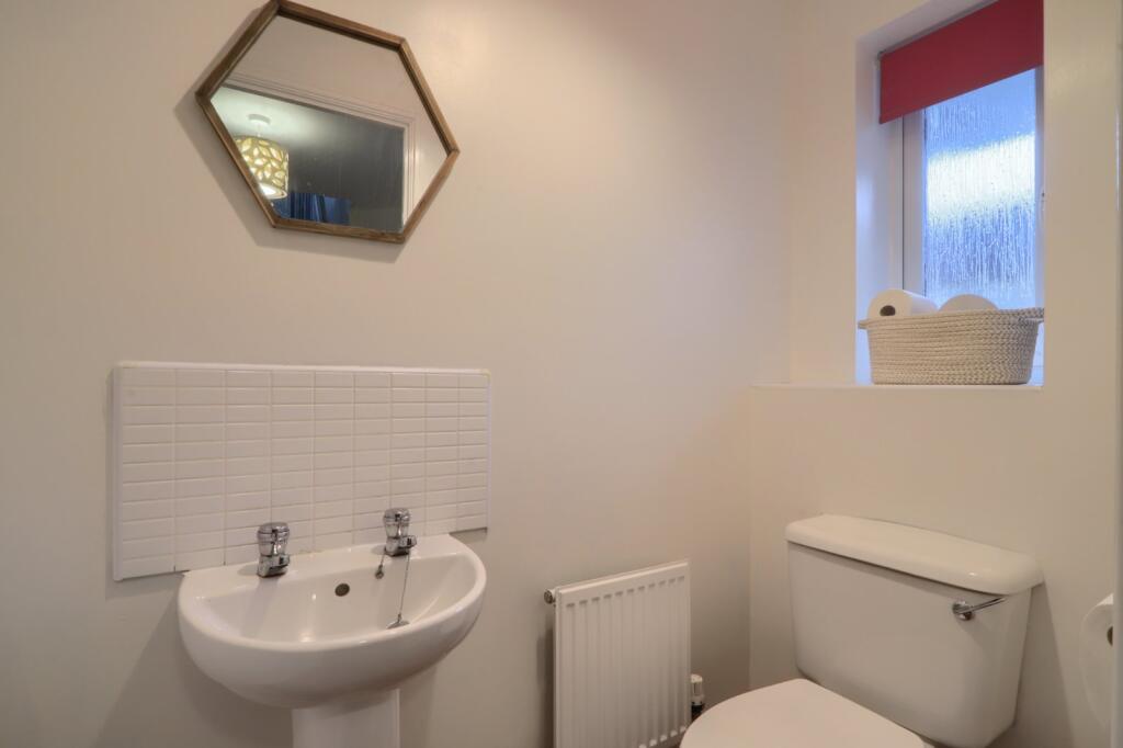 Cinnabar Road, Stockton-on-Tees photo 4