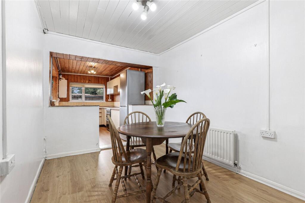 House in Stockton-on-Tees, Ormesby Bank, Normanby - View 4