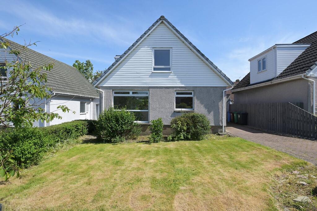 Main image of property: 2 West Park, Carnock, Dunfermline, KY12 9JU