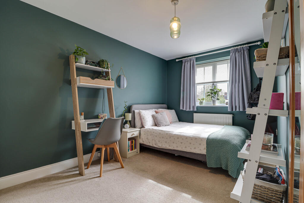 Additional image 14 of Pipers Avenue, Harpenden, Hertfordshire, AL5