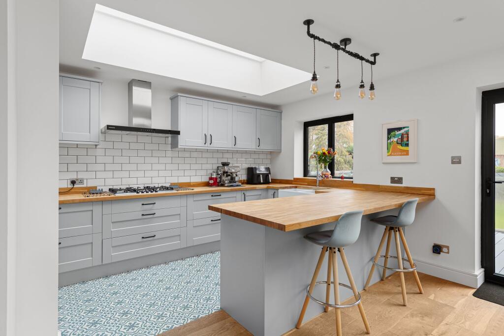 Main image of property: Woodyates Road, London, SE12