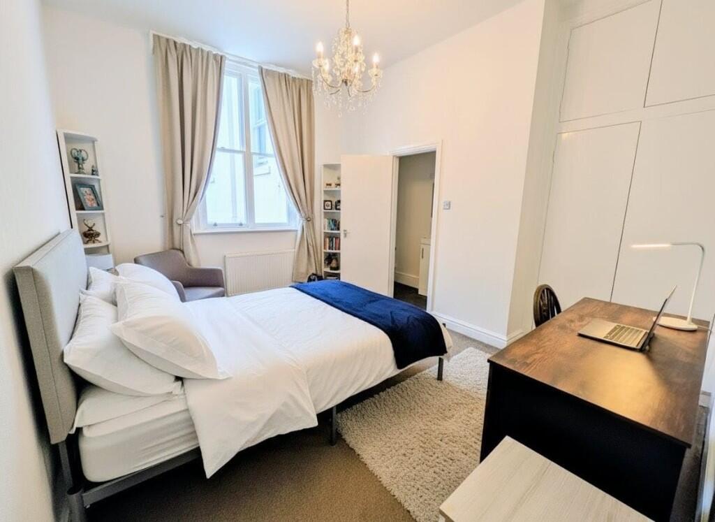 Main image of property: £170 pppw, Flat 8, Daisy Bank Road, Manchester, M14