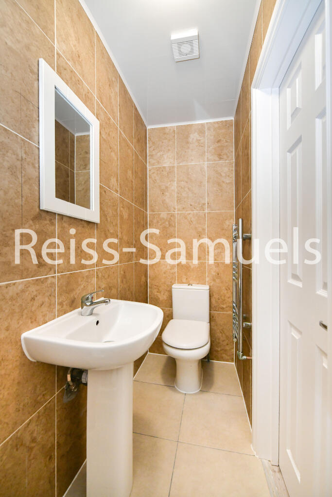 6 bedroom terraced house for rent