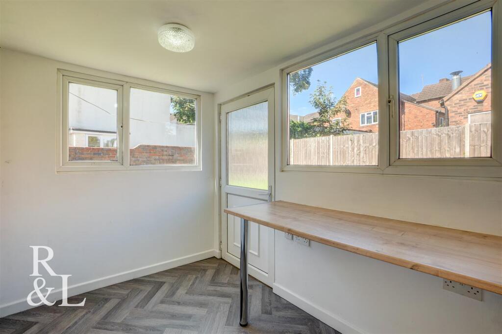 House in Lichfield, Fazeley - View 4