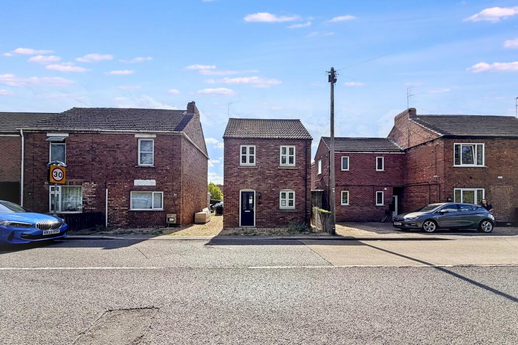 House in Peterborough - View 4