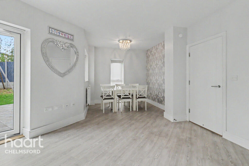House in Chelmsford - View 5