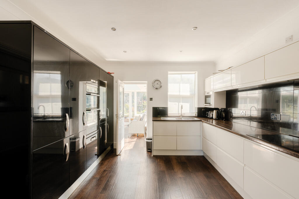 House in Bristol - View 4