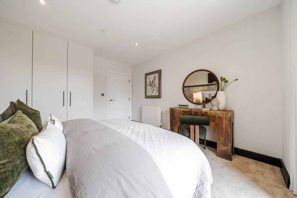 Apartment in Tonbridge - View 3