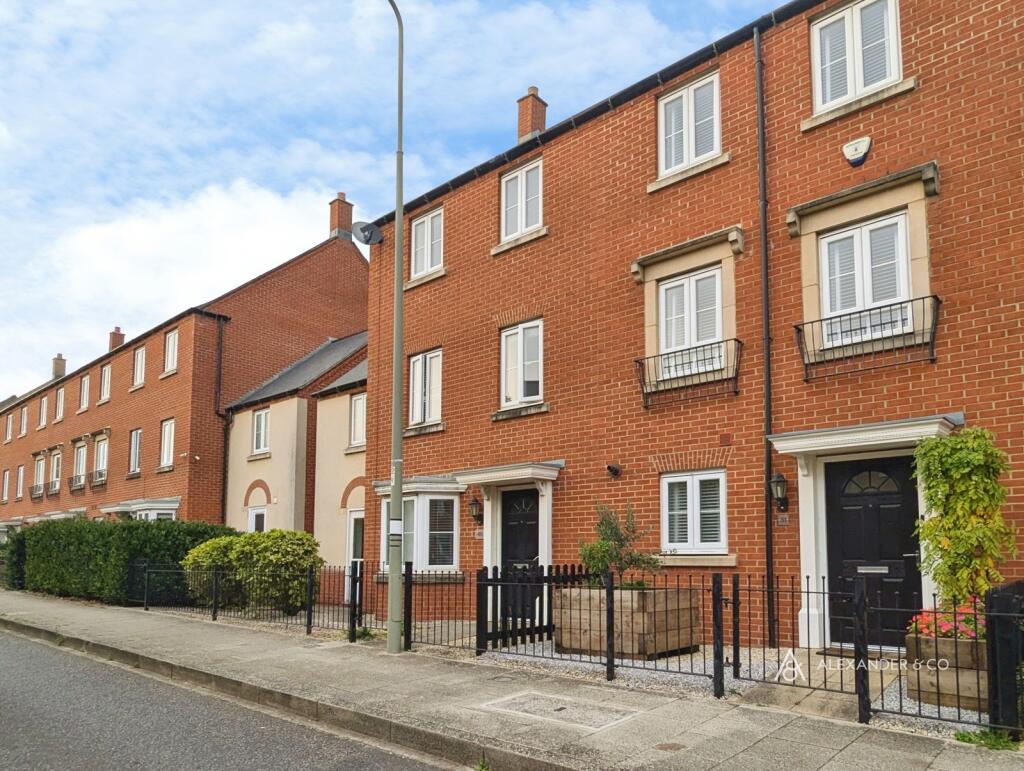 Main image of property: Whitelands Way, Bicester, Oxfordshire, OX26