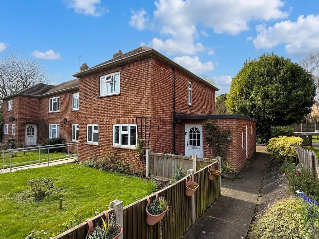 Main image of property: St. Marys Road, Minster, CT12