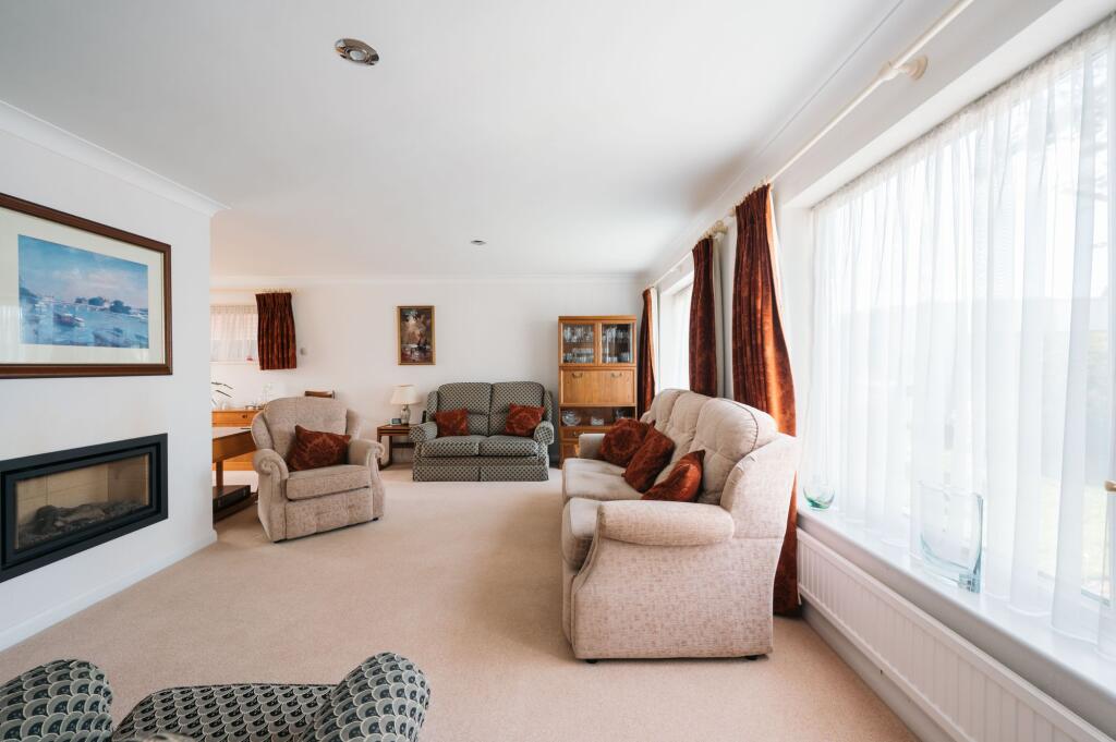 House in Newport Pagnell, City of Milton Keynes - View 4
