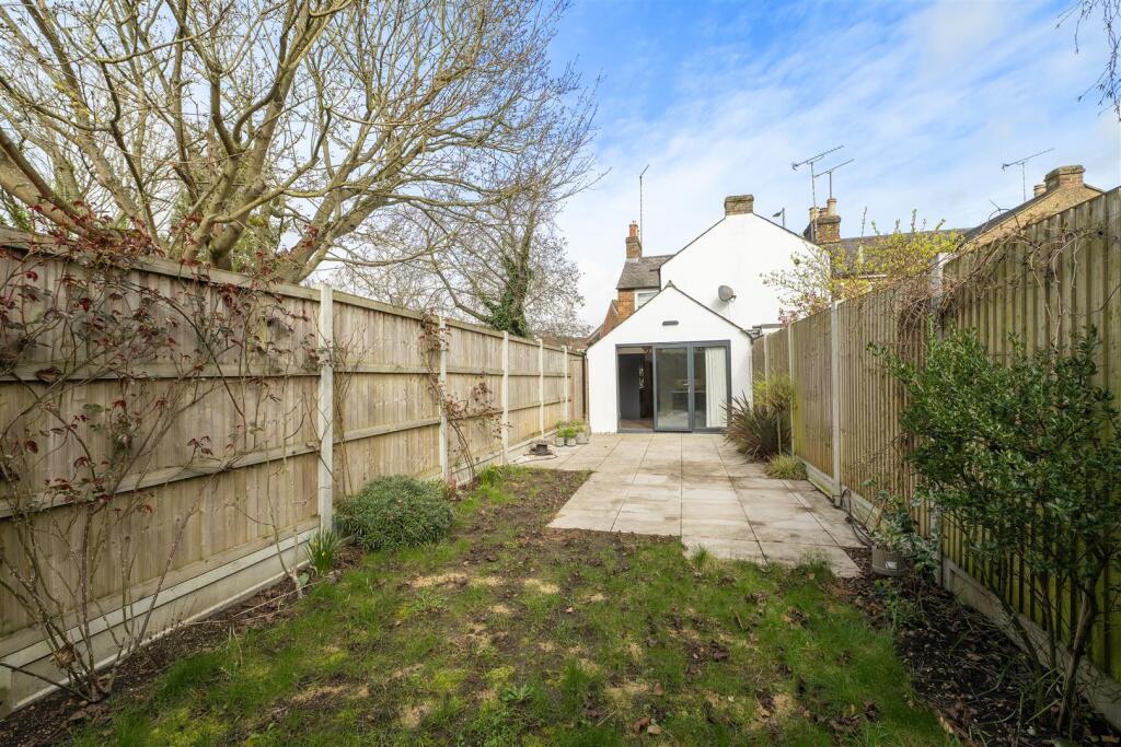 Additional image 3 of Grove Road, Harpenden