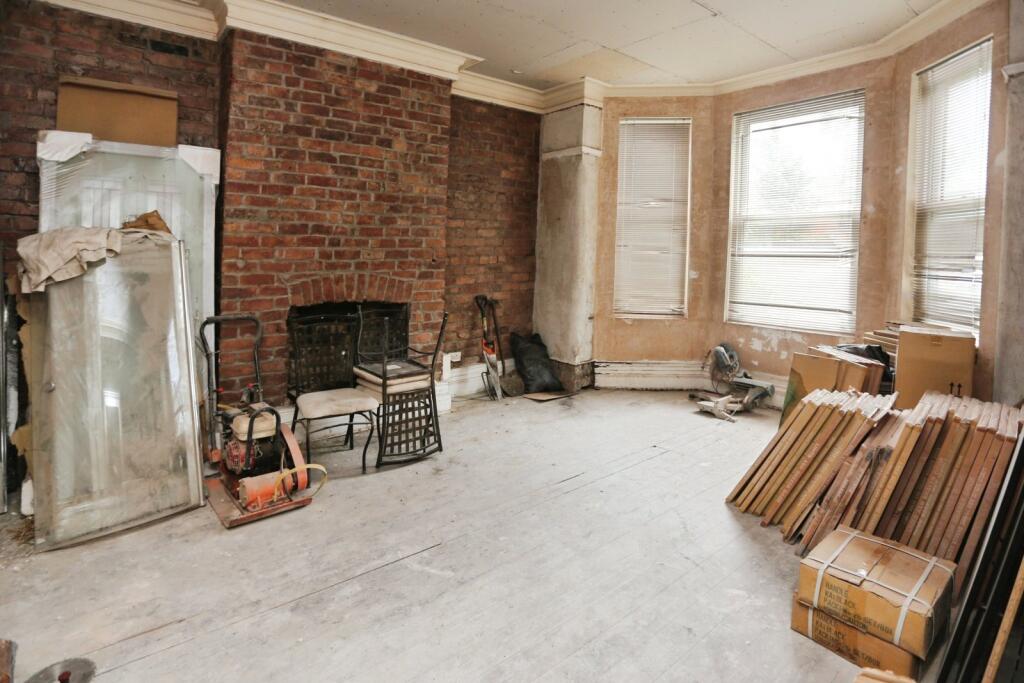 House in Stockport - View 3