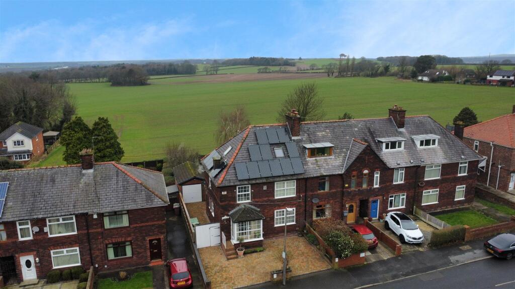Main image of property: Moss Bank Road, Moss Bank, St Helens, WA11 7DF