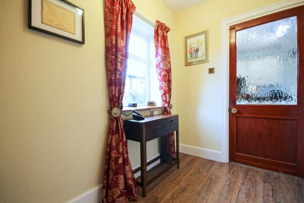 House in Kingsley, Cheshire West and Chester - View 4