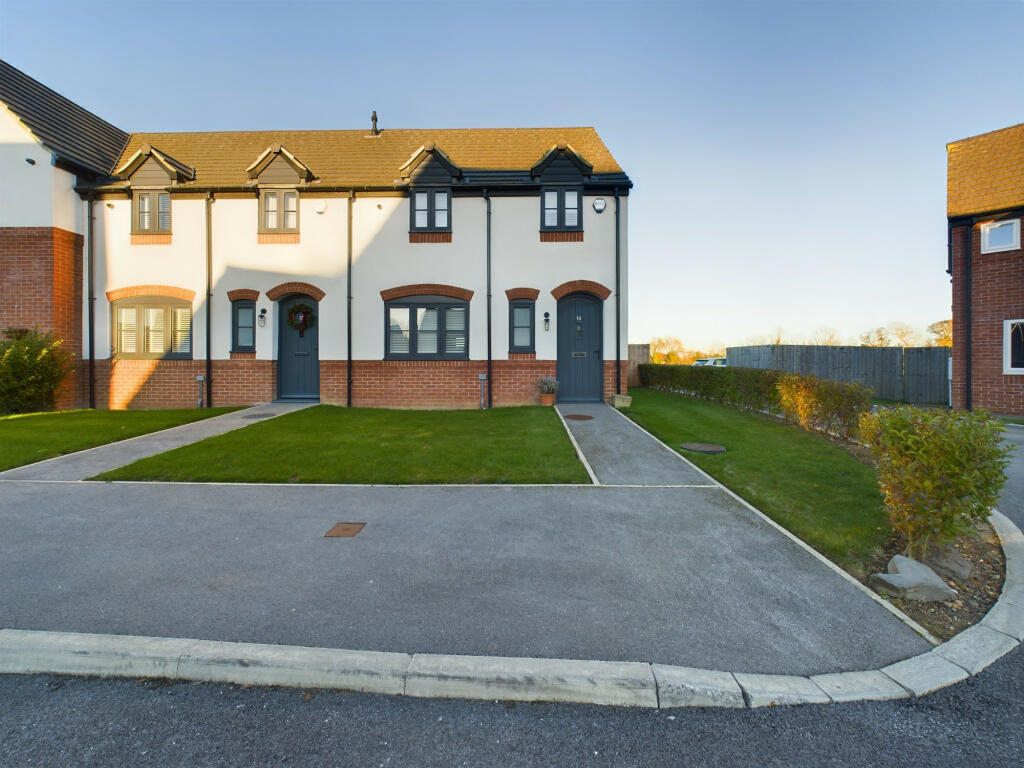 3-bed terraced on Pymhurst Crescent,  Hull, HU7, £225,000