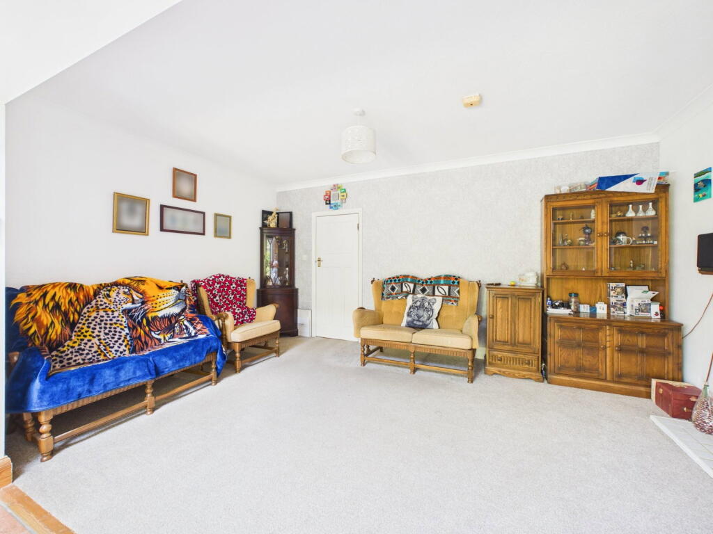 St. Andrews Road, Worthing, BN13 - View 4