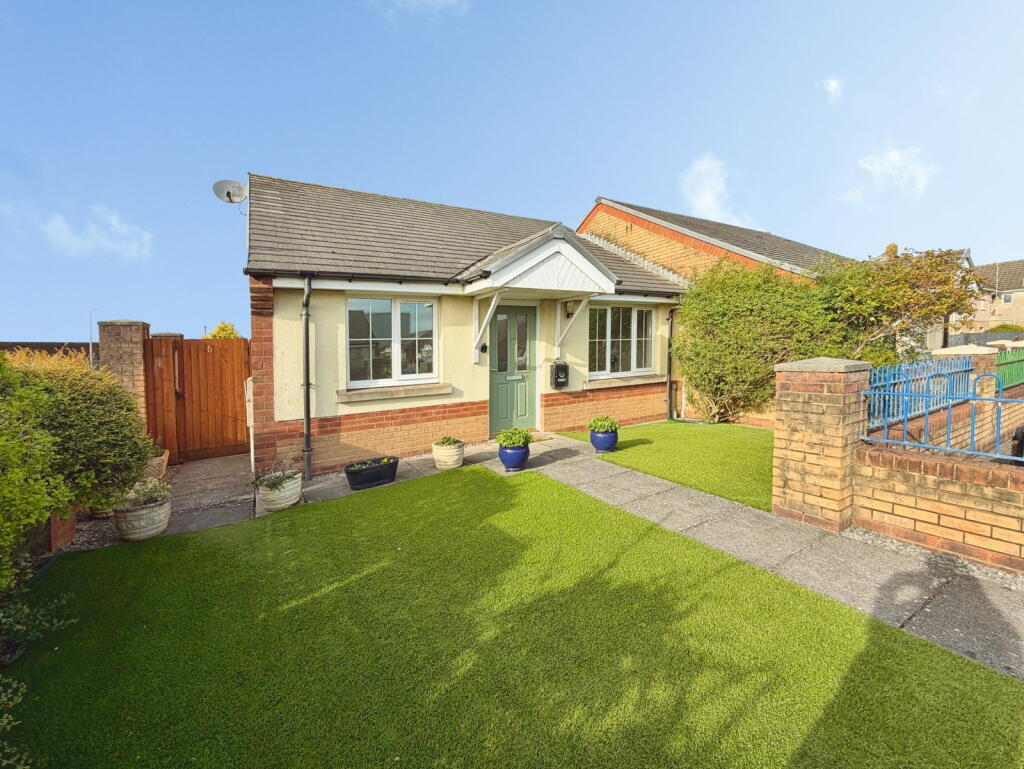 Main image of property: Golwg Y Mor, Port Talbot, SA12 6SQ