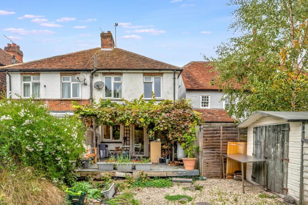 3 Bedroom Semi-Detached in CT2 0AL