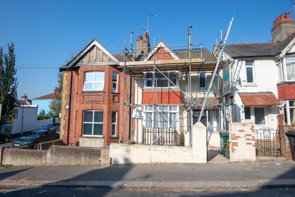 House in Brighton - More