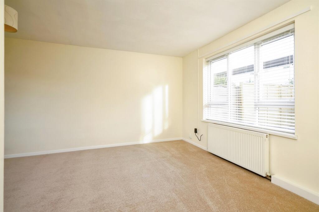 House in Oxford, Town Furze, Headington - View 4