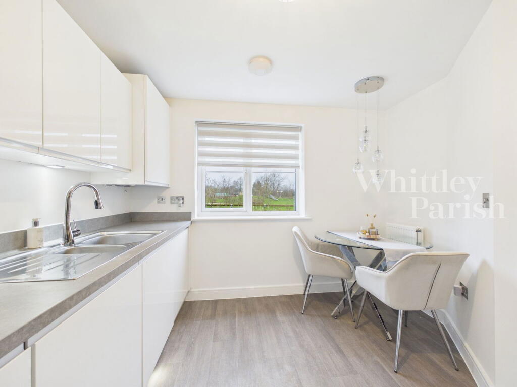 36, Finch Road photo 3