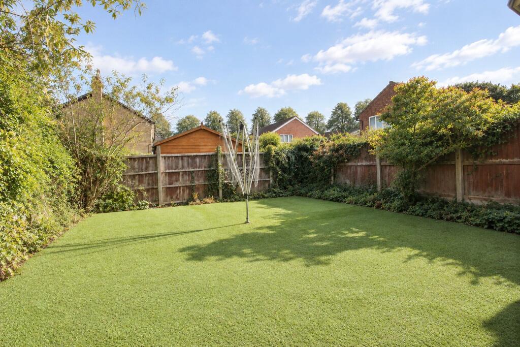 House in Flitwick, Central Bedfordshire - View 4