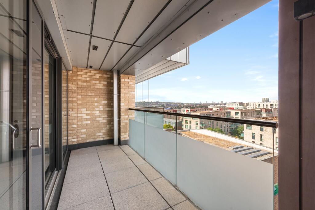 Apartment in London, Royal Borough of Greenwich - View 5